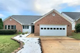 833 Hidden Creek Cir, Salisbury, NC 28147 - Photo 1