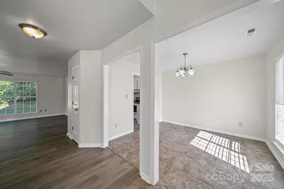 11209 Astoria Drive, Charlotte, NC 28262 - Photo 10