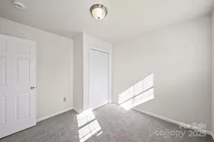 11209 Astoria Dr, Charlotte, NC 28262 - Photo 40