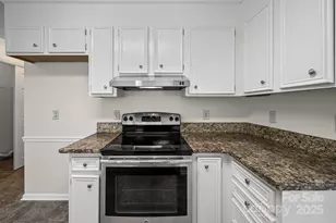 11209 Astoria Dr, Charlotte, NC 28262 - Photo 14