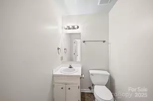 11209 Astoria Dr, Charlotte, NC 28262 - Photo 28