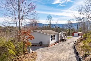 459 Vaughan Rd, Spruce Pine, NC 28777 - Photo 4