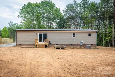 152 Patchwork Drive, Statesville, NC 28677 - Photo 4