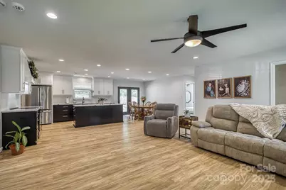 1173 Coffey Way, Morganton, NC 28655 - Photo 4