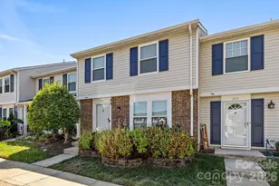 247 Water Oak Dr, Pineville, NC 28134 - Photo 1