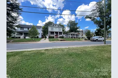 1608 Duckworth Avenue, Charlotte, NC 28208 - Photo 12