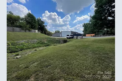 1608 Duckworth Avenue, Charlotte, NC 28208 - Photo 6