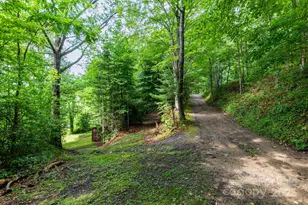 38 Imperial Ct, Waynesville, NC 28785 - Photo 1