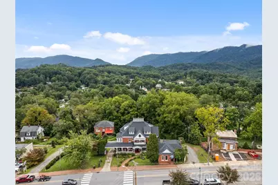 123 S Main Street, Waynesville, NC 28786 - Photo 1