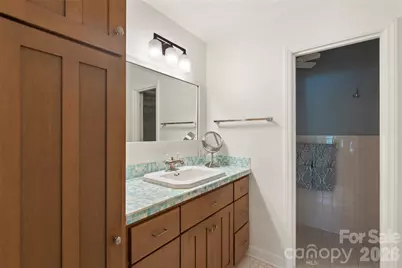 1300 Queens Road #402, Charlotte, NC 28207 - Photo 22