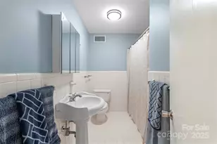 1300 Queens Rd, Charlotte, NC 28207 - Photo 26