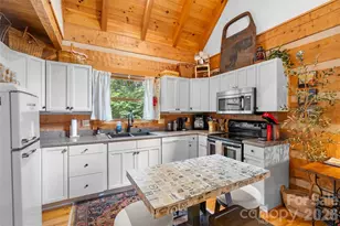 110 Gunter Town Rd, Marshall, NC 28753 - Photo 14