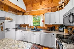 110 Gunter Town Rd, Marshall, NC 28753 - Photo 16