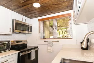 220 Northridge Rd, Beech Mountain, NC 28604 - Photo 16