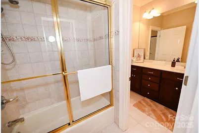 3996 Deer Run Drive NE, Conover, NC 28613 - Photo 32