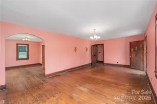 589 Pisgah Dr, Canton, NC 28716 - Photo 6