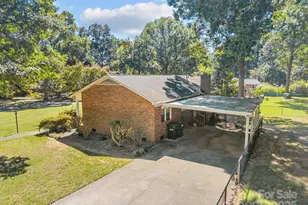 5733 Ganymede Pl, Charlotte, NC 28227 - Photo 30