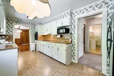 144 Cherry Street, Sylva, NC 28779 - Photo 10