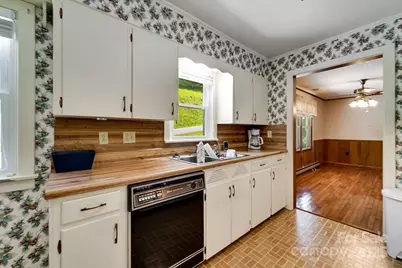 144 Cherry Street, Sylva, NC 28779 - Photo 8