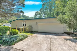 985 Sentinal Oaks Dr, Clover, SC 29710 - Photo 42