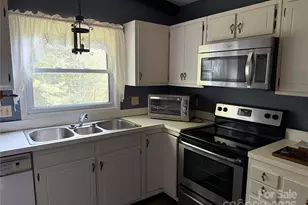 516 Averys Crk Rd, Arden, NC 28704 - Photo 10