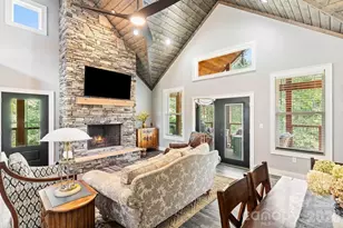 65 Sky Vista Ln, Hendersonville, NC 28792 - Photo 10