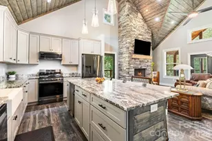 65 Sky Vista Ln, Hendersonville, NC 28792 - Photo 6