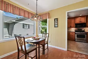 900 Camborne Pl, Charlotte, NC 28210 - Photo 18