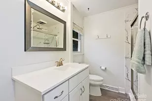 900 Camborne Pl, Charlotte, NC 28210 - Photo 26