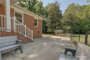 900 Camborne Pl, Charlotte, NC 28210 - Photo 28