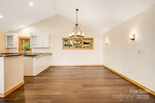 55 Glade Ln, Black Mountain, NC 28711 - Photo 10