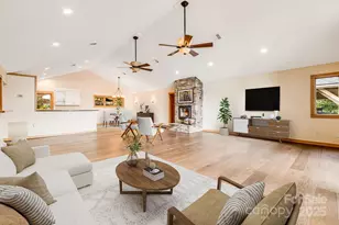 55 Glade Ln, Black Mountain, NC 28711 - Photo 8