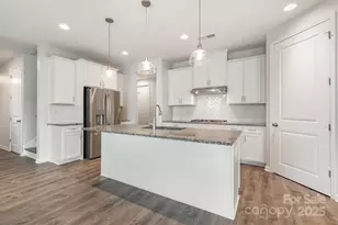 333 Dudley Dr, Fort Mill, SC 29715 - Photo 6