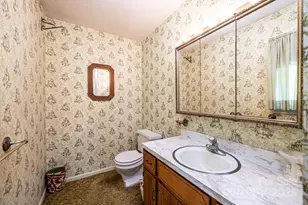 790 Abington Rd, Lenoir, NC 28645 - Photo 14