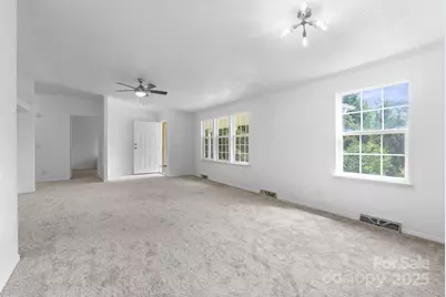 85 Carolina Lane, Burnsville, NC 28714 - Photo 6