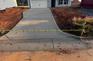 910 W Sumter St, Shelby, NC 28150 - Photo 2