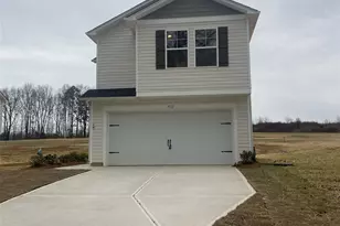 912 W Sumter St, Shelby, NC 28150 - Photo 1