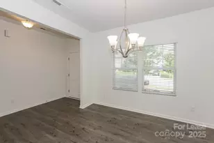 124 Canada Dr, Statesville, NC 28677 - Photo 10