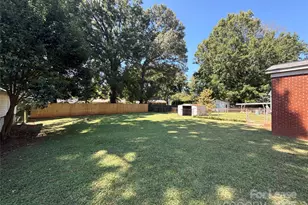 4820 Charleston Dr, Charlotte, NC 28212 - Photo 10