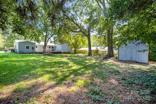 904 Timberlane Dr, Mount Holly, NC 28120 - Photo 32