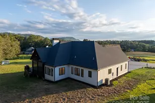 152 Golden Pasture Dr, Fletcher, NC 28732 - Photo 48