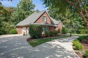 675 Heather Dr, Lincolnton, NC 28092 - Photo 4