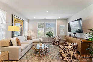 2111 Isom St, Charlotte, NC 28208 - Photo 4