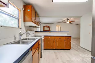 323 Kistler Rd, Lawndale, NC 28090 - Photo 8