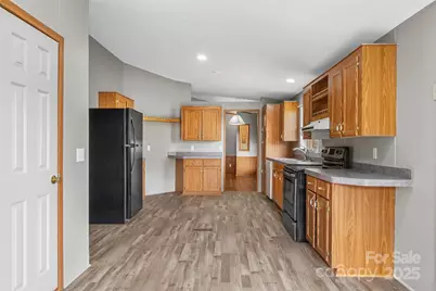 89 Brookwood Drive, Marion, NC 28752 - Photo 14