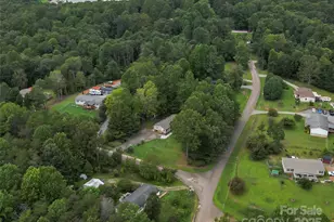 89 Brookwood Dr, Marion, NC 28752 - Photo 40