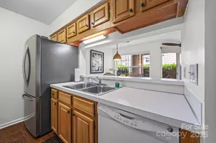 5003 Sharon Rd, Charlotte, NC 28210 - Photo 14