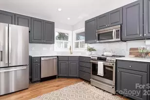 555 Laurel Cove Rd, Statesville, NC 28677 - Photo 4