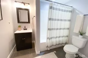 555 Laurel Cove Rd, Statesville, NC 28677 - Photo 28