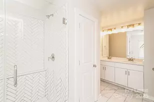 6228 Coatbridge Ln, Charlotte, NC 28212 - Photo 14